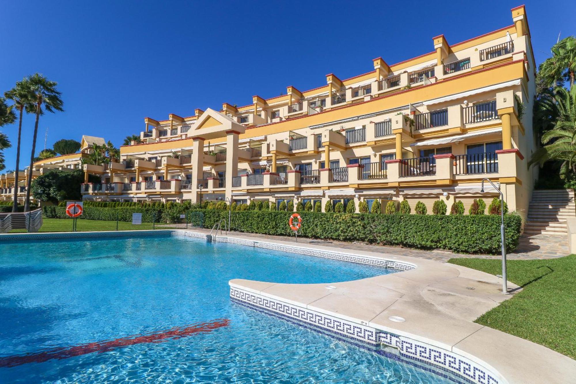 Romana Playa By The Appartement *