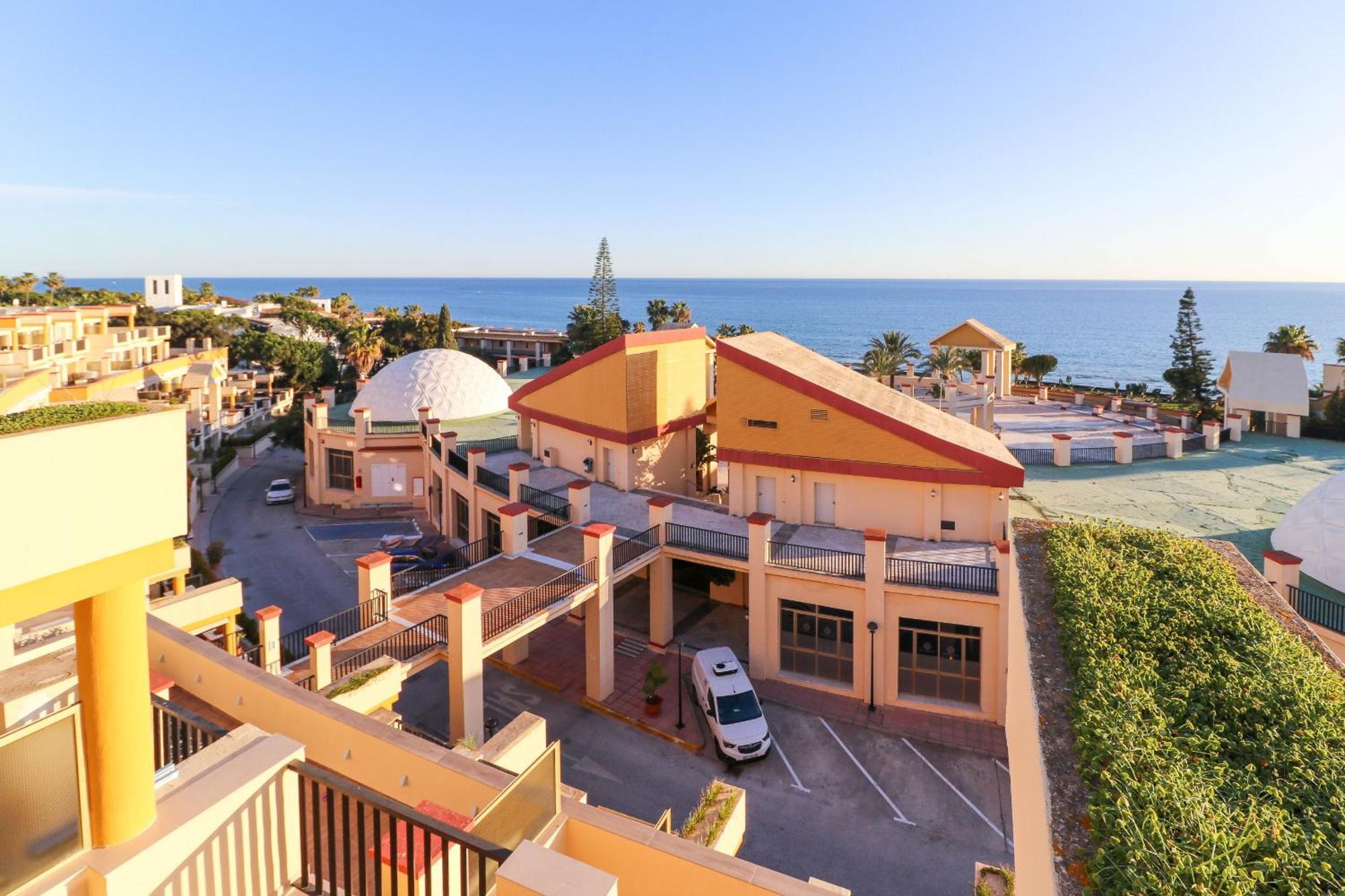 Romana Playa By The Appartement